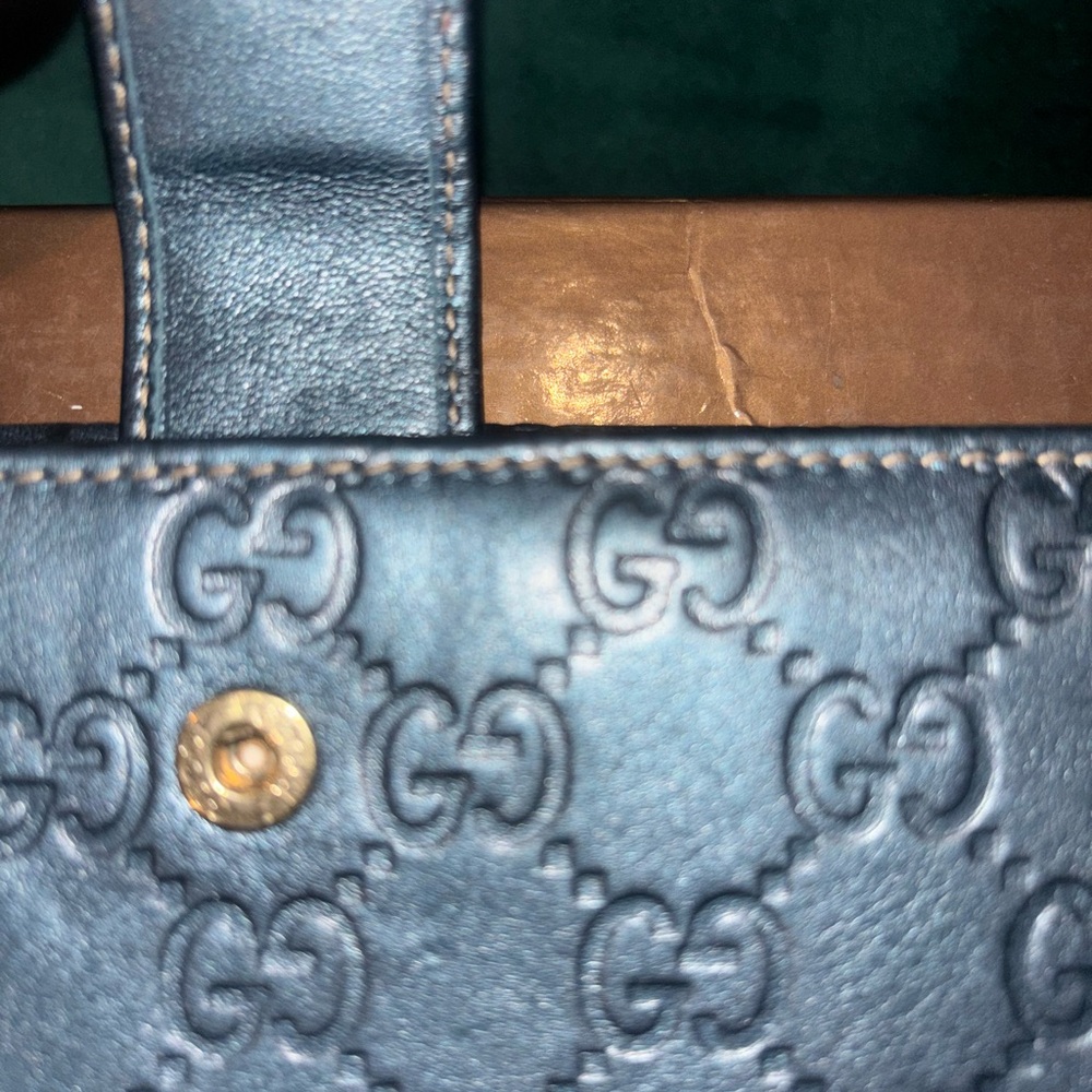Gucci Blue Clutch with Iconic GG Monogram and Gold Hardware - Picture 4 of 10